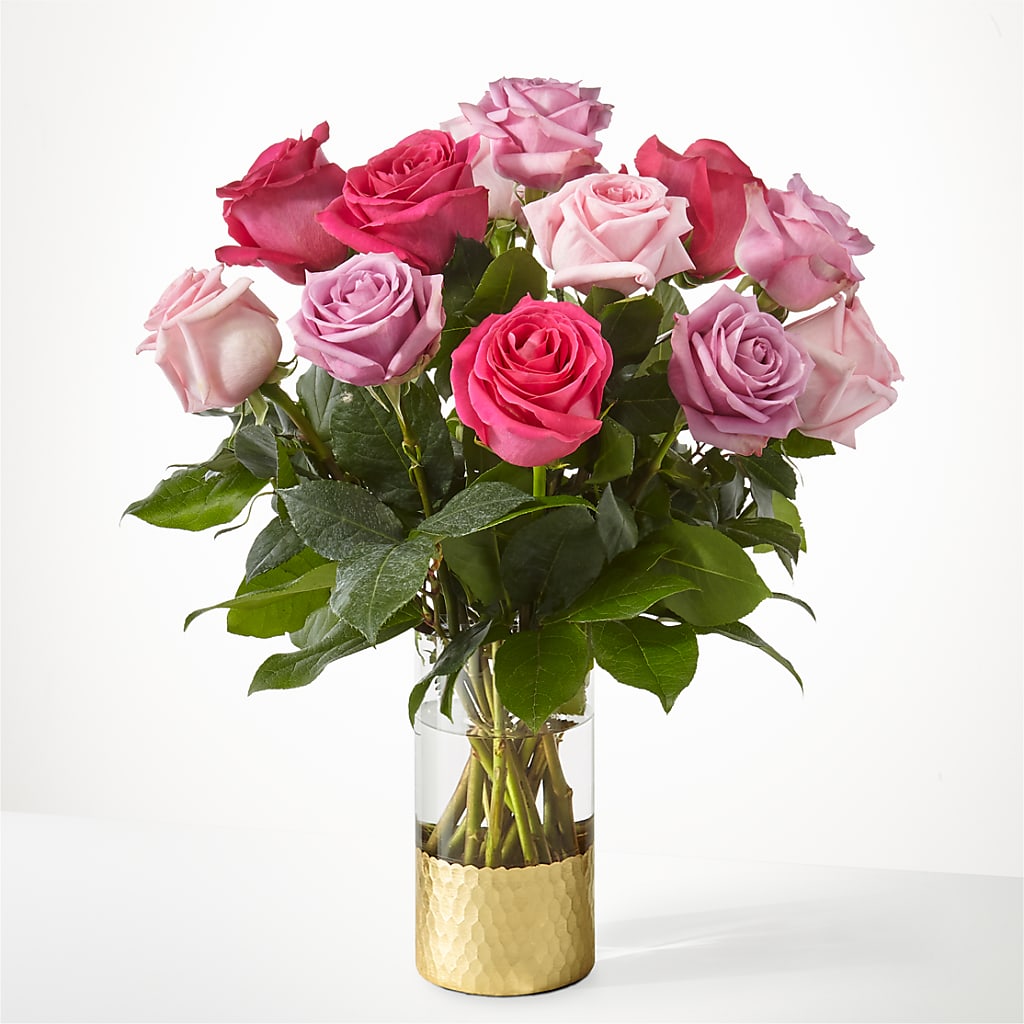 Pure Beauty Mixed Roses – PAUL'S FLOWERS, Charlottetown PE