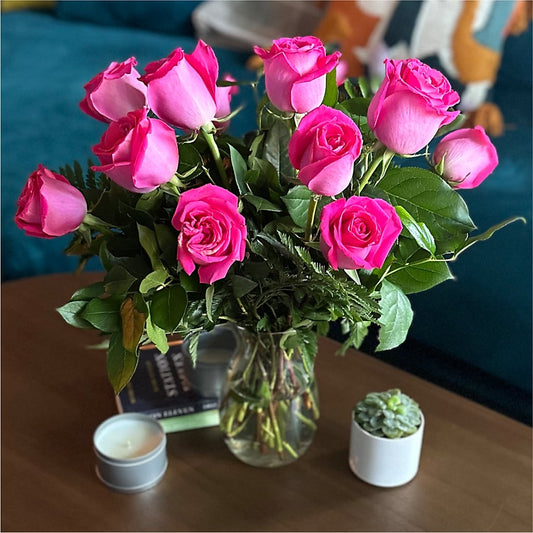 Long Stem Pink Rose Bouquet – PAUL'S FLOWERS, Charlottetown PE