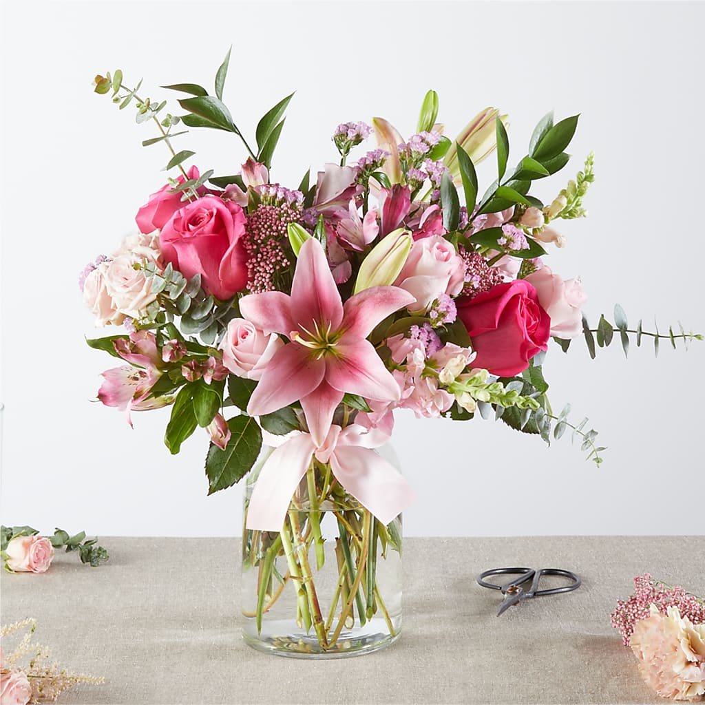 Pink Ribbon - A Florist Original – PAUL'S FLOWERS, Charlottetown PE