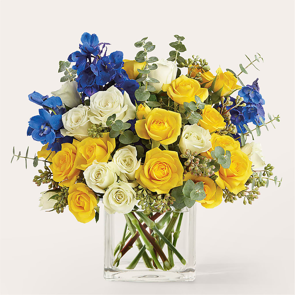Sparkling Citrine Bouquet – PAUL'S FLOWERS, Charlottetown PE