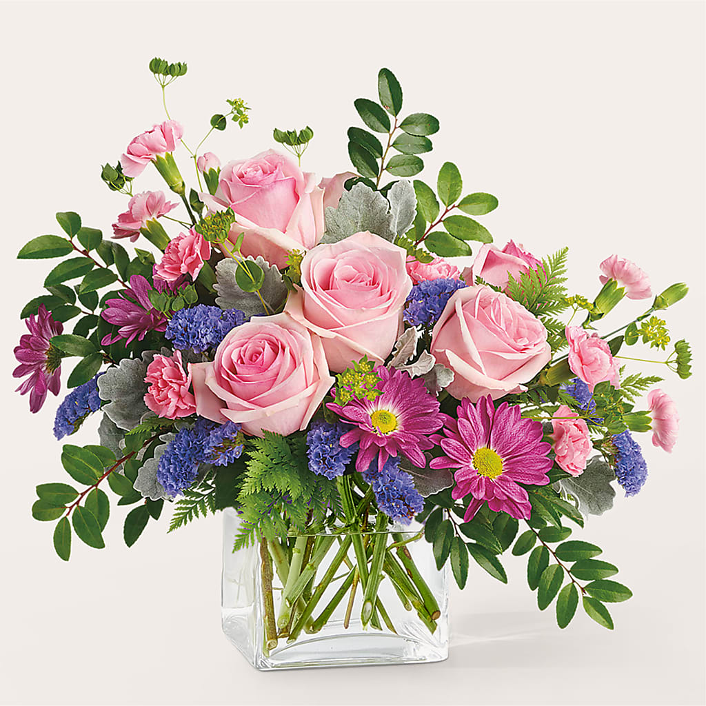 Starlet Bouquet – PAUL'S FLOWERS, Charlottetown PE