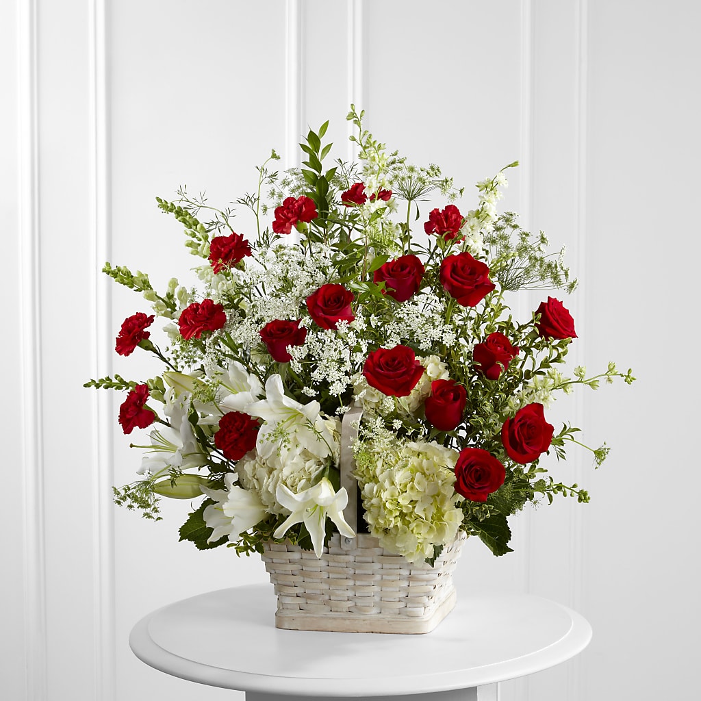In Loving Memory Arrangement – PAUL'S FLOWERS, Charlottetown PE