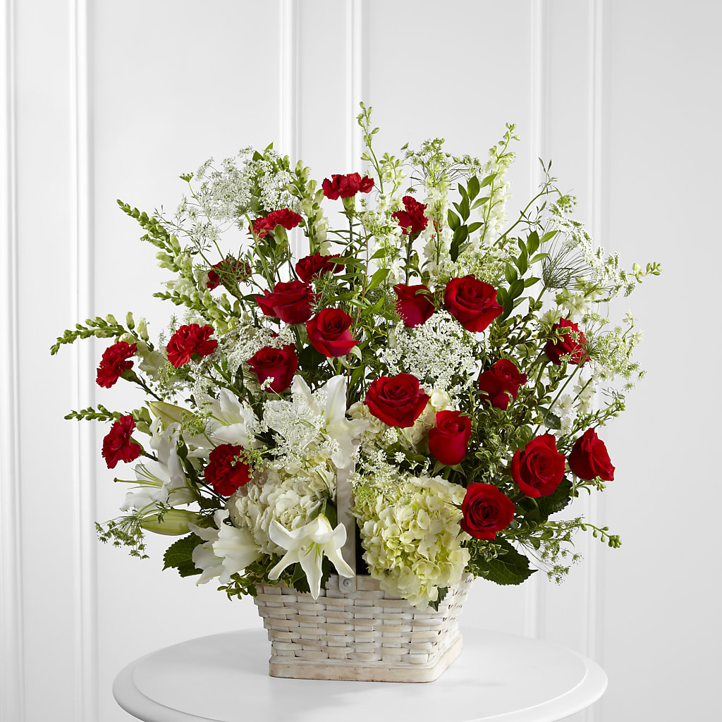 In Loving Memory Arrangement – PAUL'S FLOWERS, Charlottetown PE