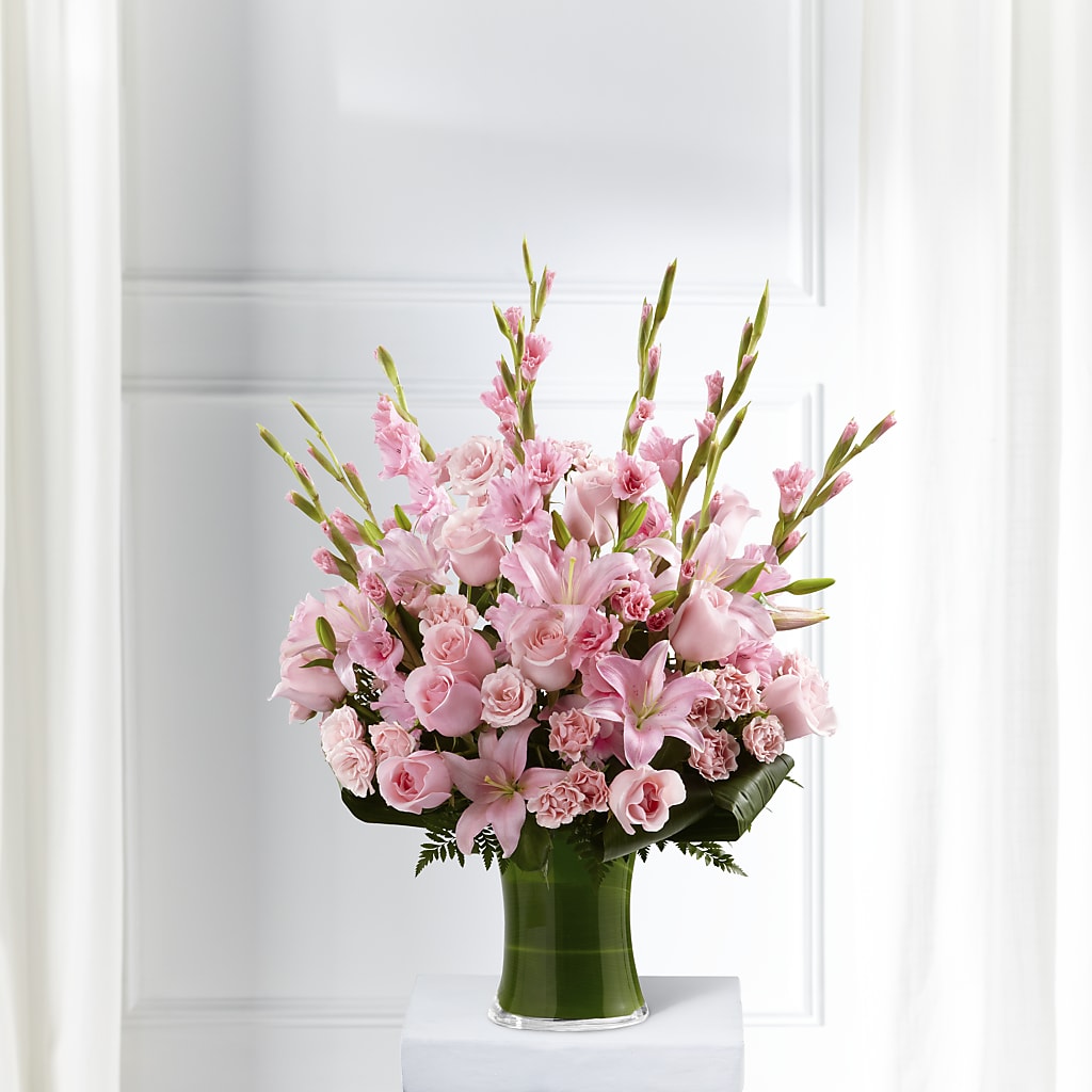 Lovely Tribute Bouquet – PAUL'S FLOWERS, Charlottetown PE