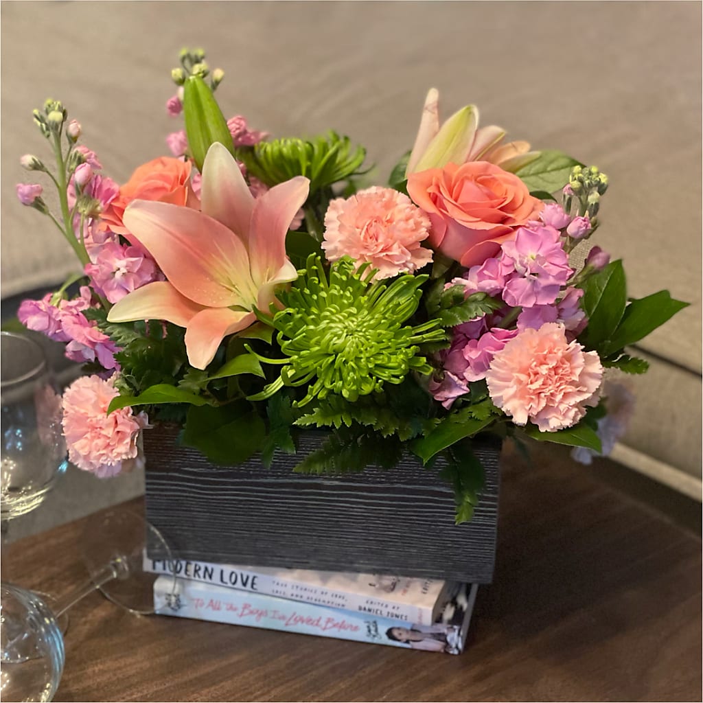 Beautiful Spirit Basket – PAUL'S FLOWERS, Charlottetown PE