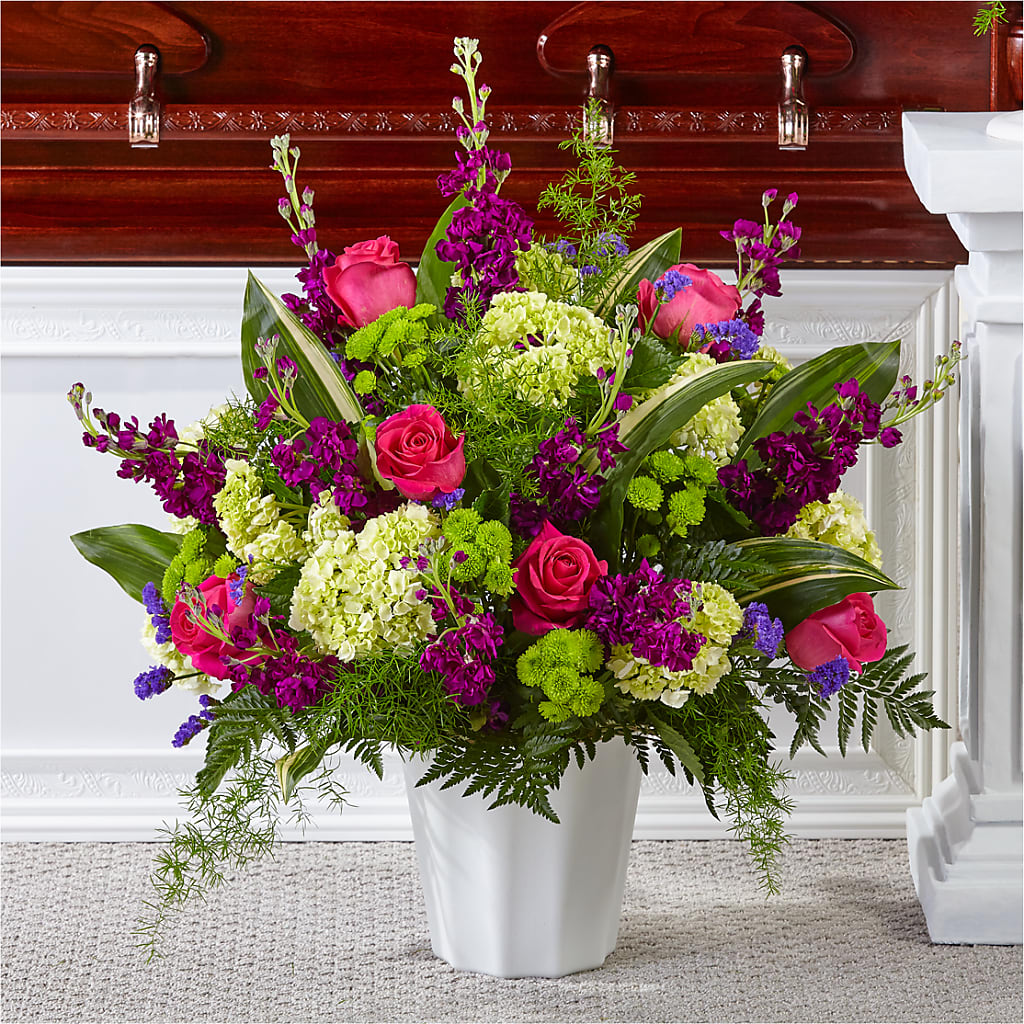 Beautiful Horizons Floor Basket – PAUL'S FLOWERS, Charlottetown PE