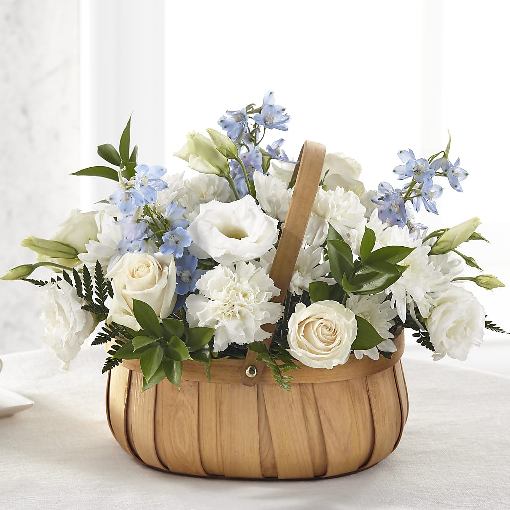 Sincerely Heartfelt Basket – PAUL'S FLOWERS, Charlottetown PE