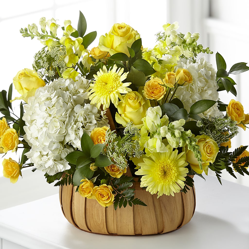 Rustic Remembrance Basket – PAUL'S FLOWERS, Charlottetown PE