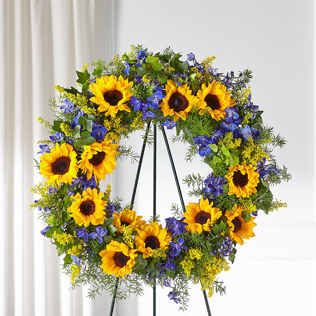 Bright Rays Wreath – PAUL'S FLOWERS, Charlottetown PE