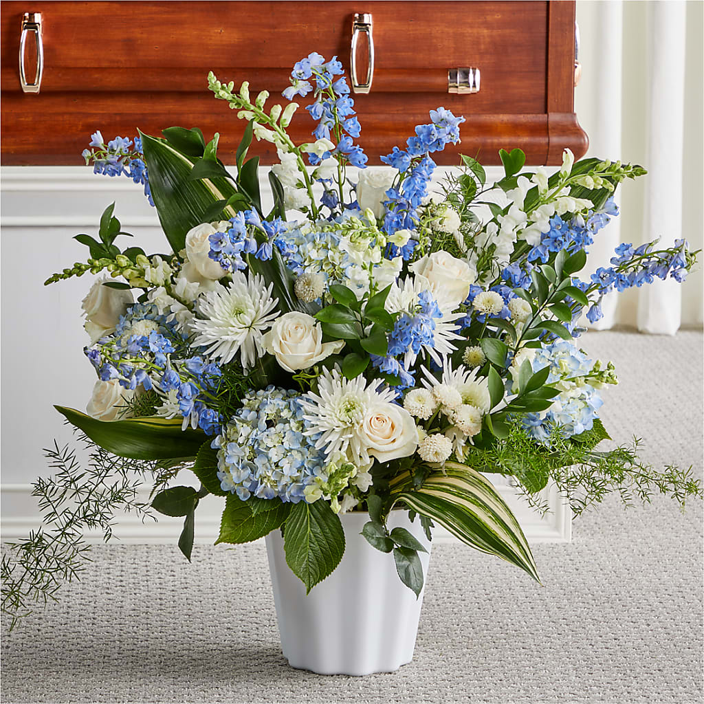 Everlasting Memories Floor Basket – PAUL'S FLOWERS, Charlottetown PE