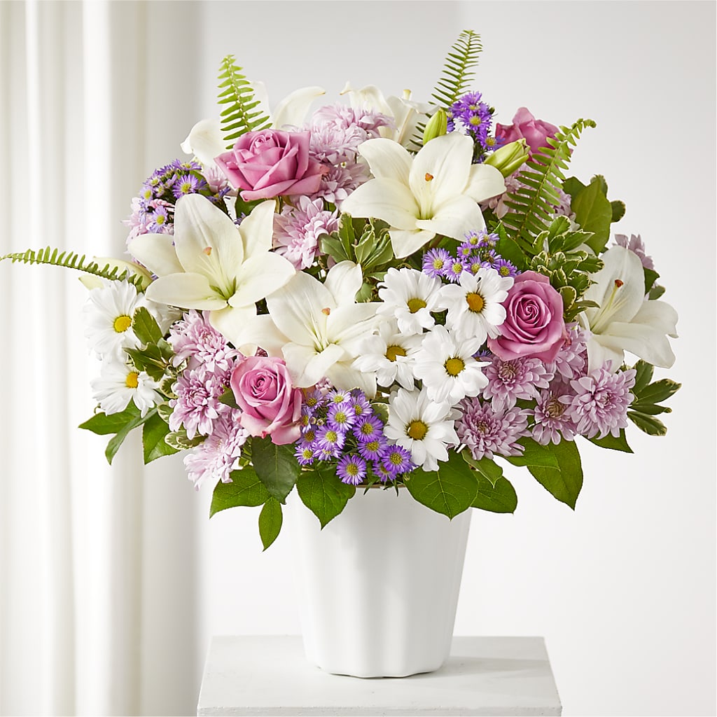 Warmest Thoughts Tabletop Basket – PAUL'S FLOWERS, Charlottetown PE