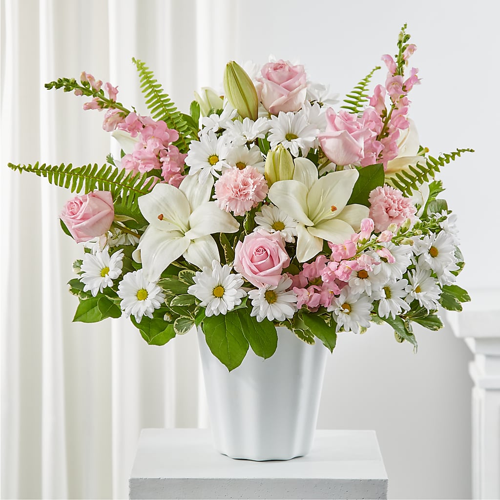 Soft Touch Tabletop Basket – PAUL'S FLOWERS, Charlottetown PE
