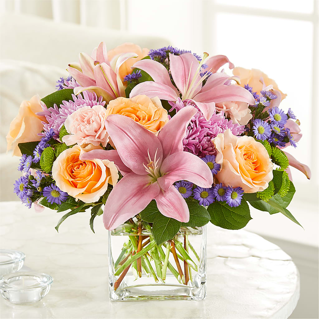 Delicate Details Bouquet – PAUL'S FLOWERS, Charlottetown PE