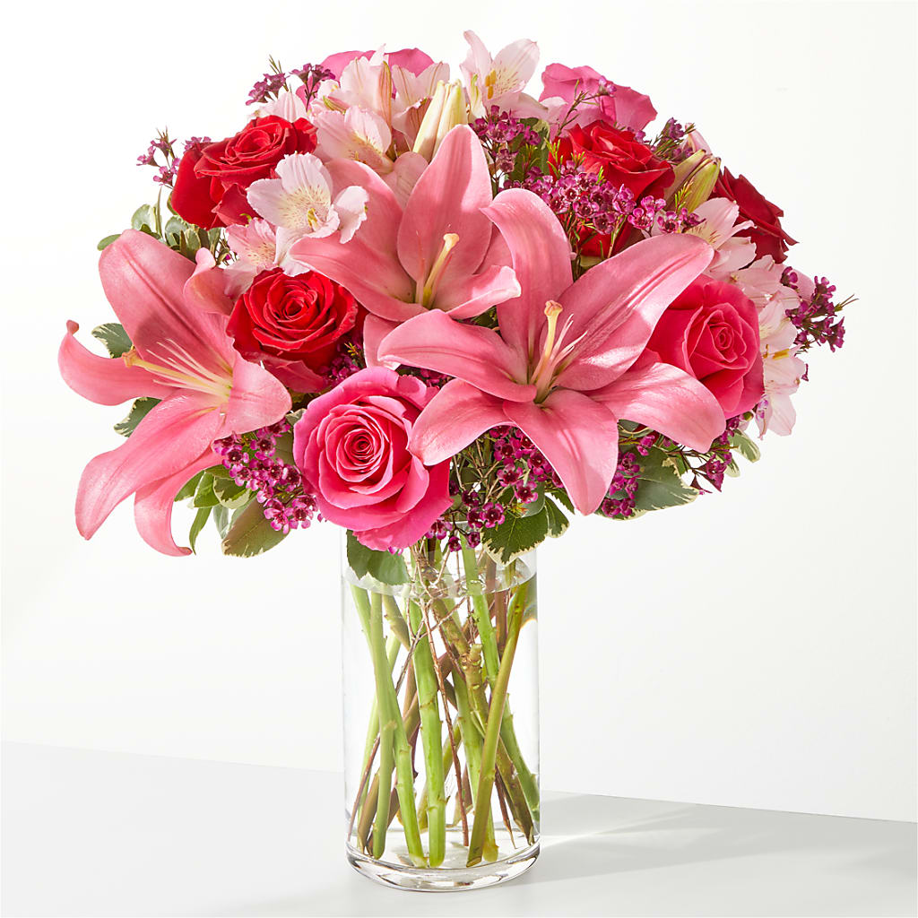 Lucky in Love Bouquet – PAUL'S FLOWERS, Charlottetown PE