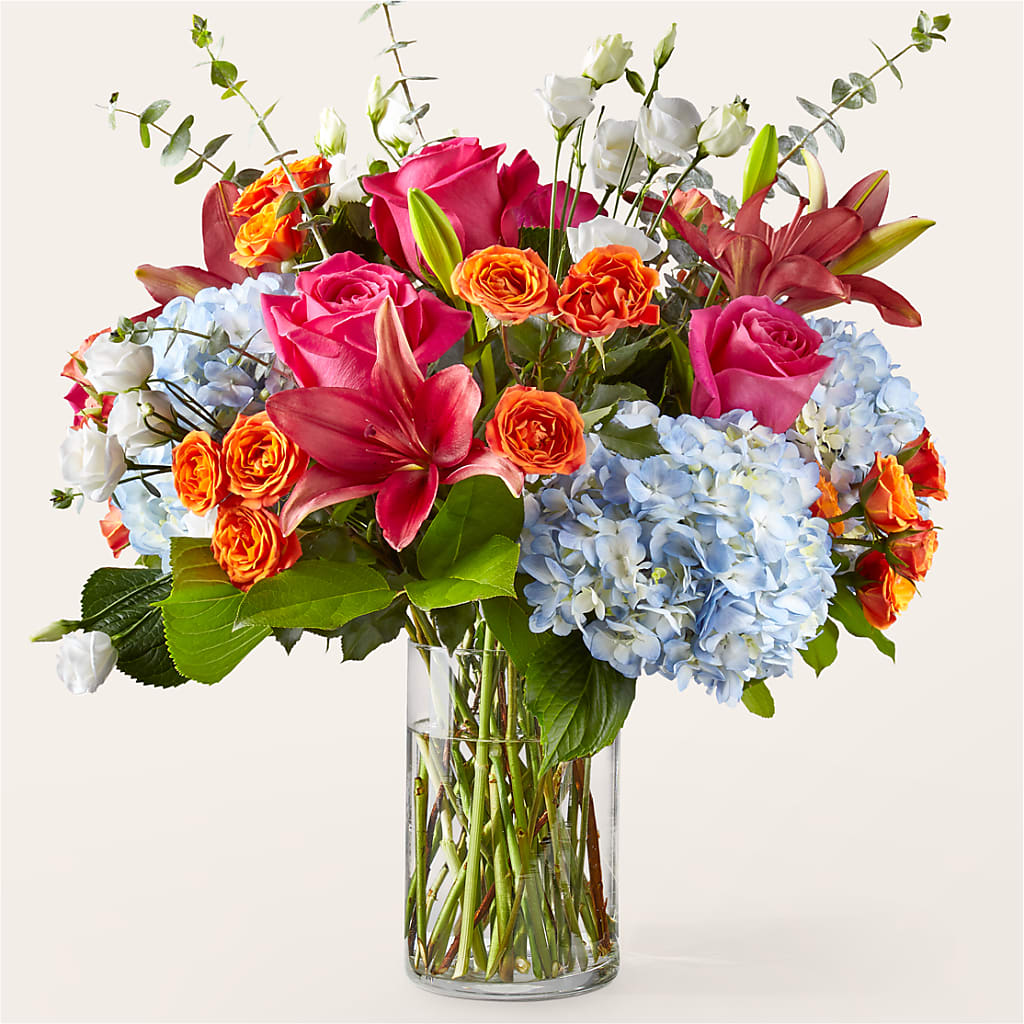 Awestruck Luxury Bouquet – PAUL'S FLOWERS, Charlottetown PE