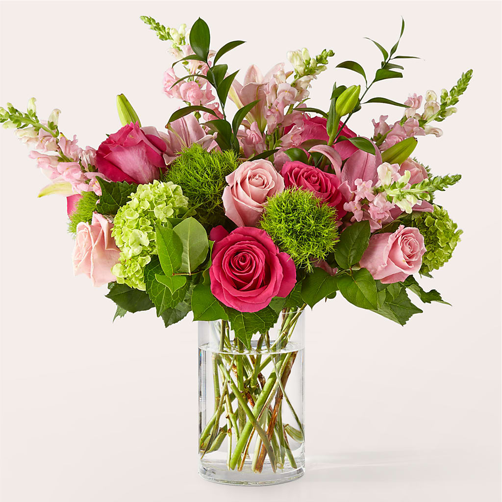 Fit for a Queen Luxury Bouquet – PAUL'S FLOWERS, Charlottetown PE