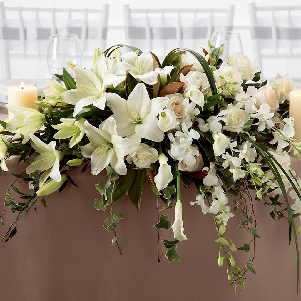 White Linen Arrangement – PAUL'S FLOWERS, Charlottetown PE