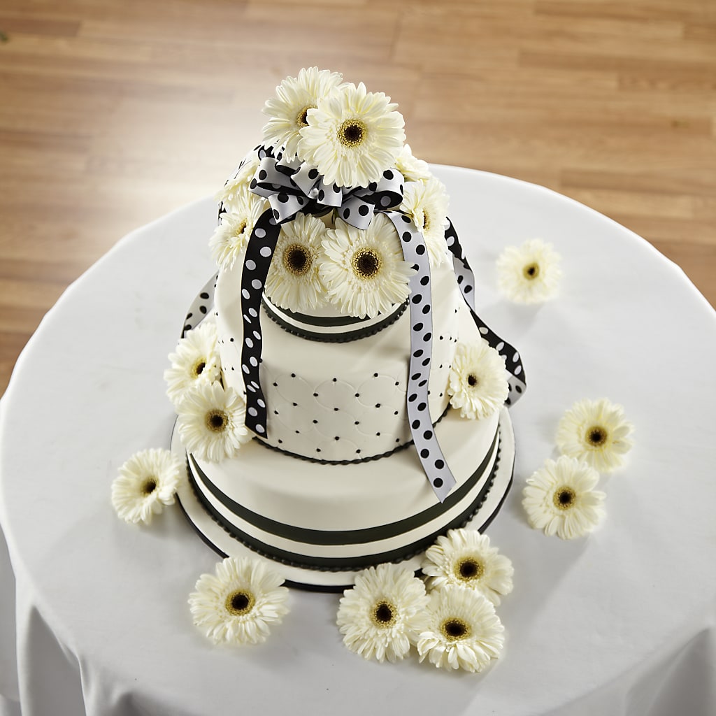 Simple Sophistication Cake Décor – PAUL'S FLOWERS, Charlottetown PE