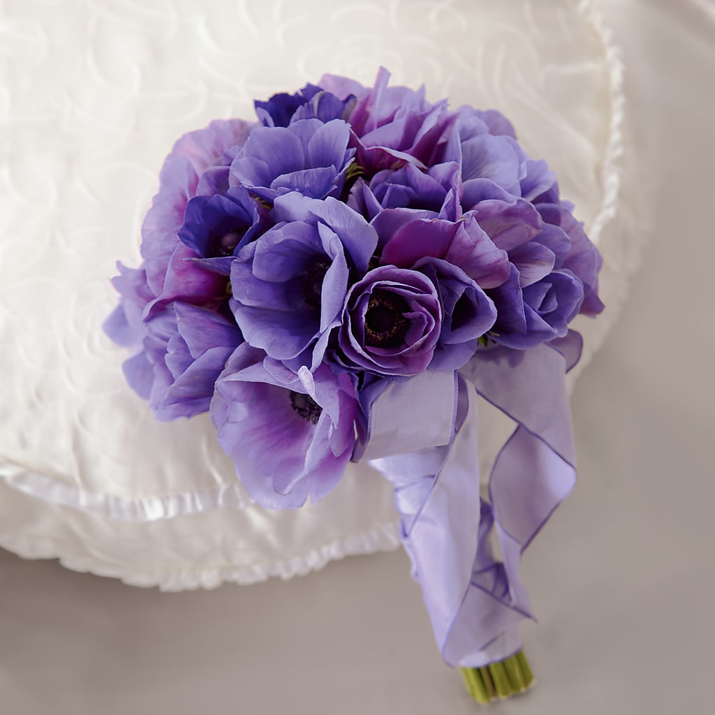 Purple Passion Bouquet – PAUL'S FLOWERS, Charlottetown PE