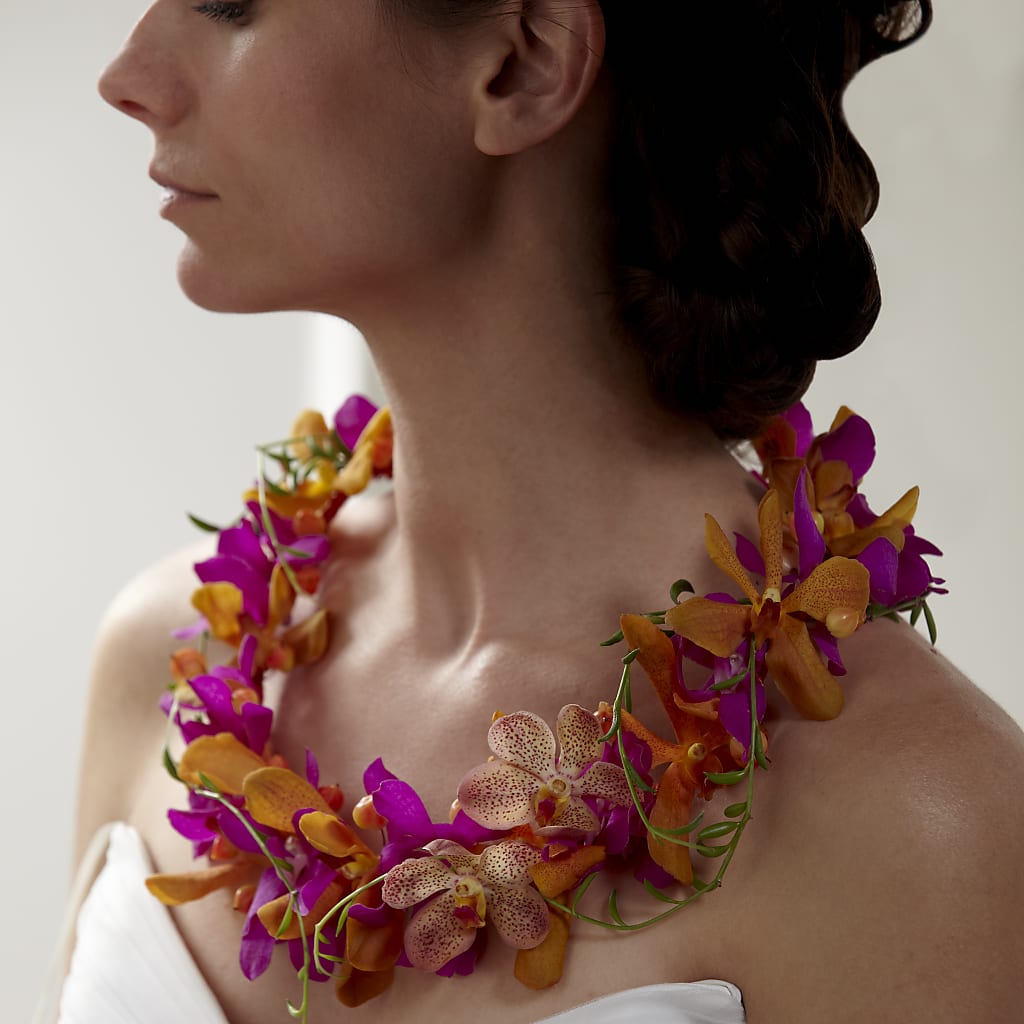 My Sweet Love Floral Necklace – PAUL'S FLOWERS, Charlottetown PE