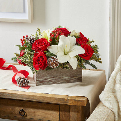 Snowy Wonderland Bouquet – PAUL'S FLOWERS, Charlottetown PE