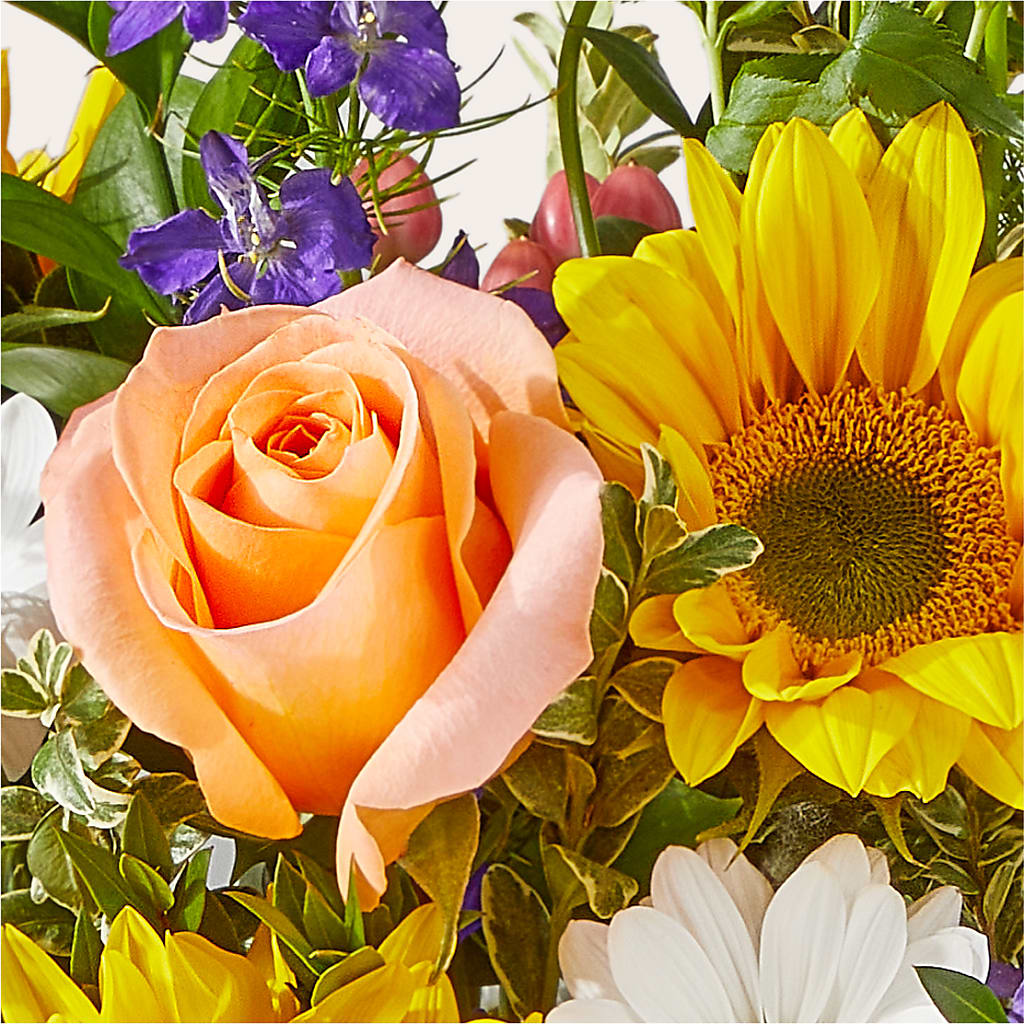 The Good Life Bouquet – PAUL'S FLOWERS, Charlottetown PE