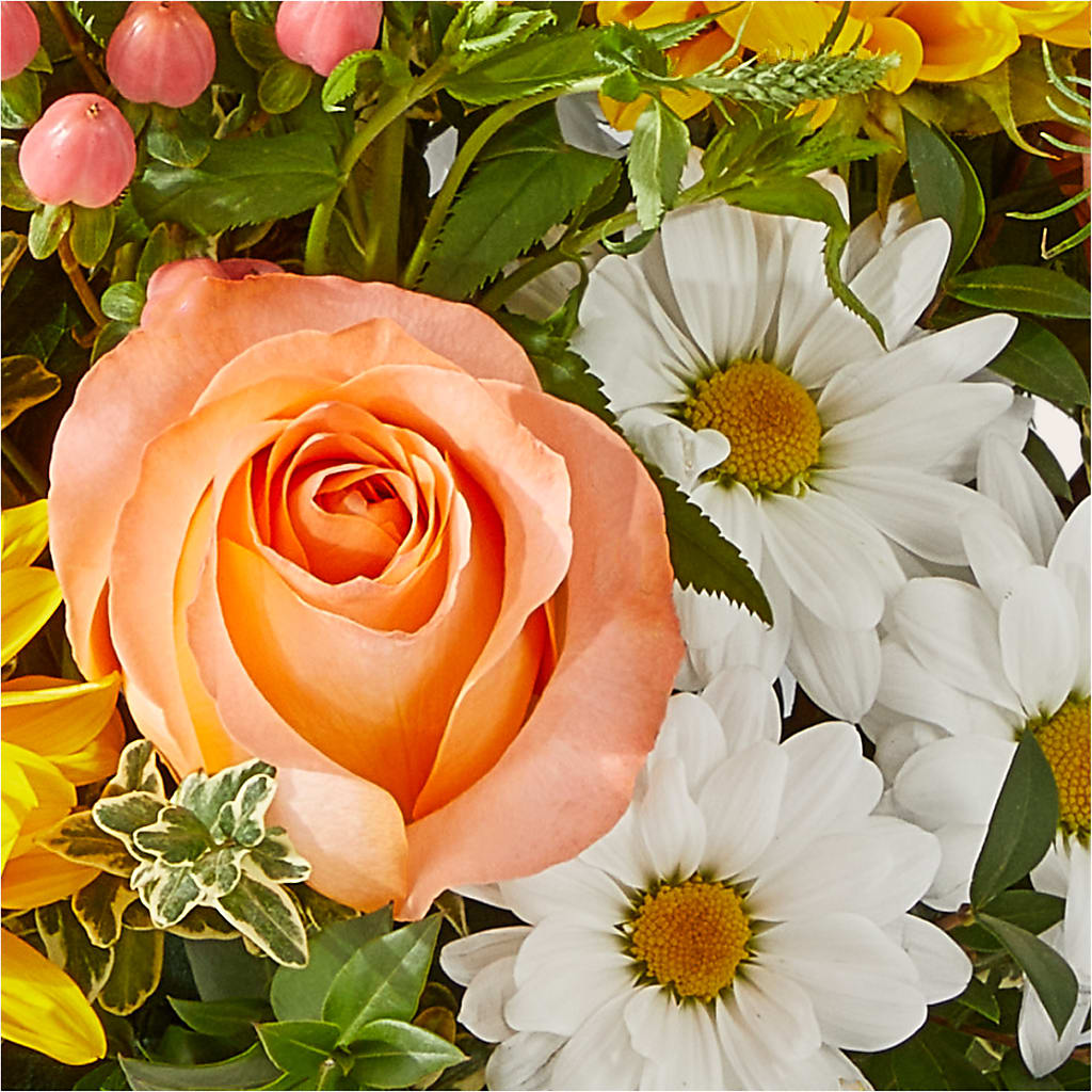 The Good Life Bouquet – PAUL'S FLOWERS, Charlottetown PE