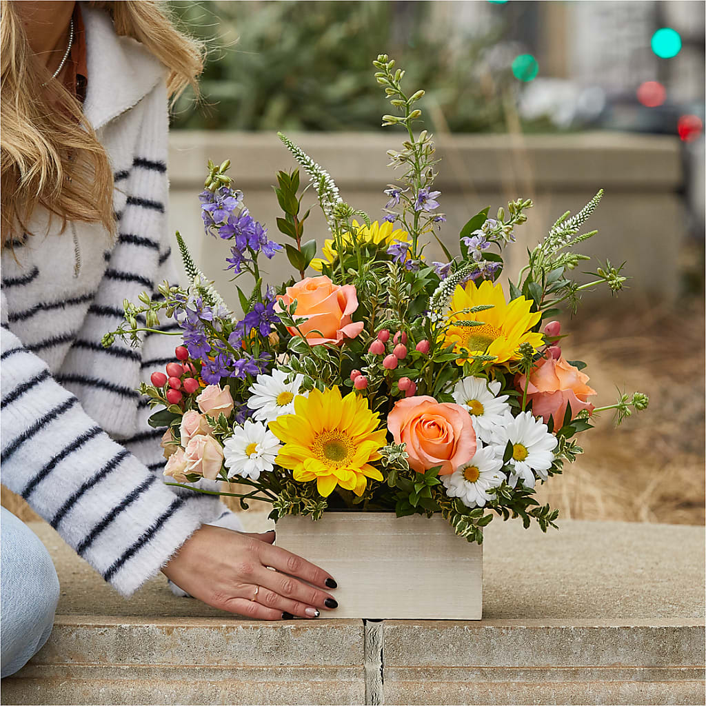 The Good Life Bouquet – PAUL'S FLOWERS, Charlottetown PE