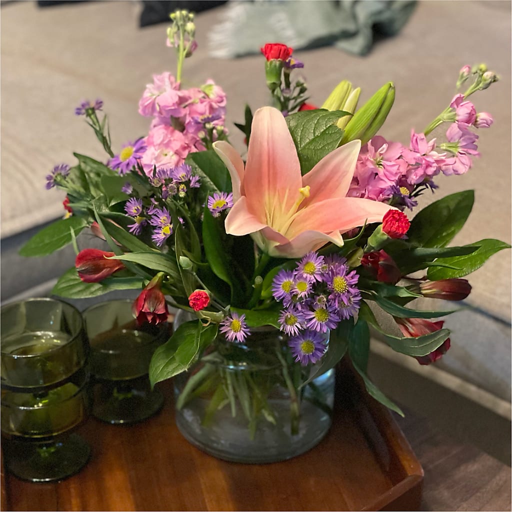 Romantique Bouquet – PAUL'S FLOWERS, Charlottetown PE