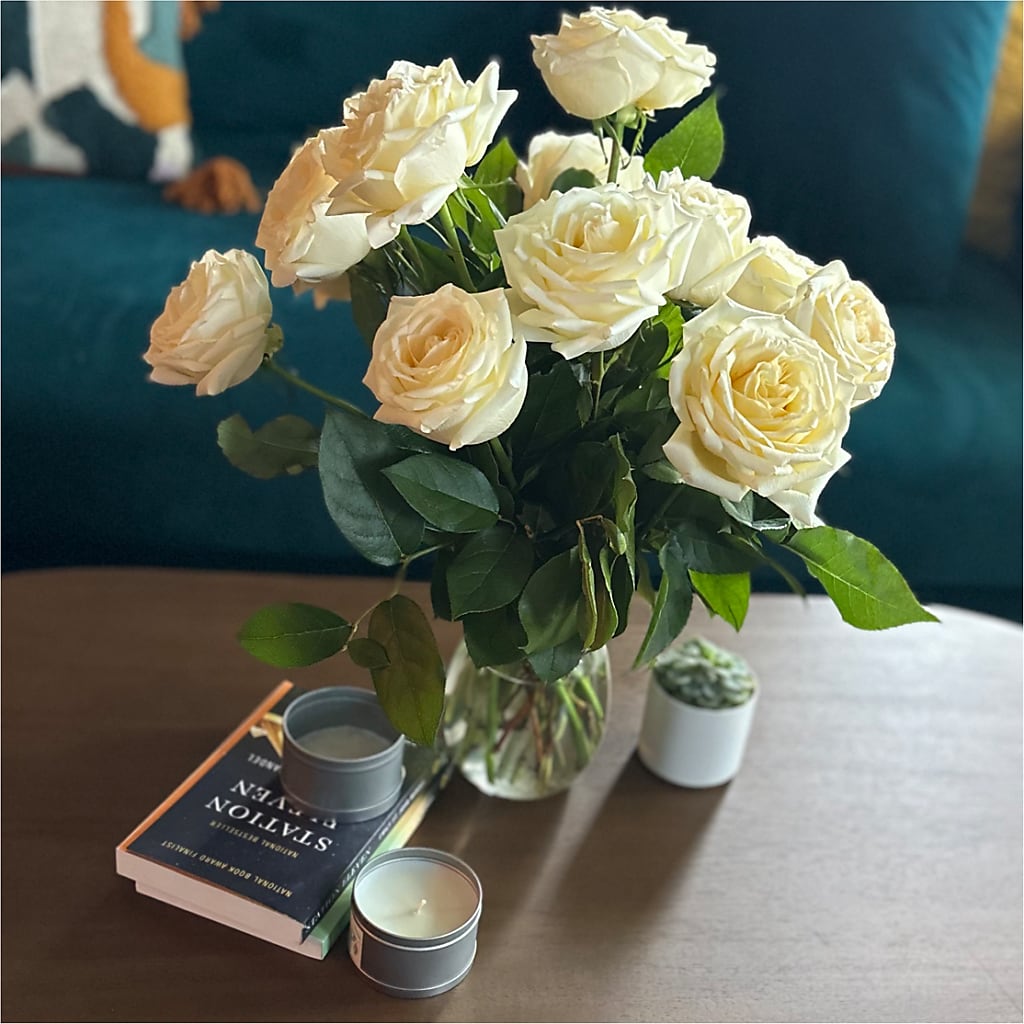 Long Stem Yellow Rose Bouquet – PAUL'S FLOWERS, Charlottetown PE