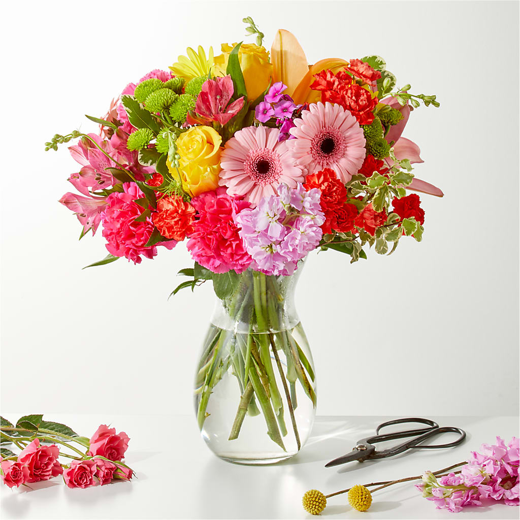 Cue the Confetti - A Florist Original – PAUL'S FLOWERS, Charlottetown PE