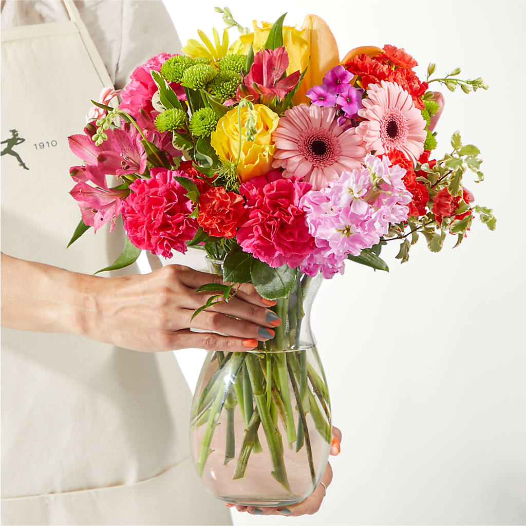 Cue the Confetti - A Florist Original – PAUL'S FLOWERS, Charlottetown PE
