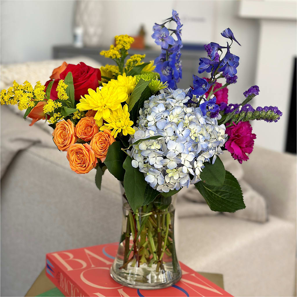 Summer Spectra - A Florist Original – PAUL'S FLOWERS, Charlottetown PE