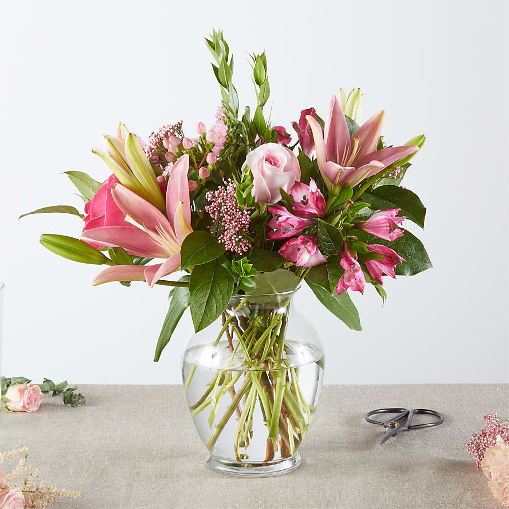 Pink Ribbon - A Florist Original – PAUL'S FLOWERS, Charlottetown PE
