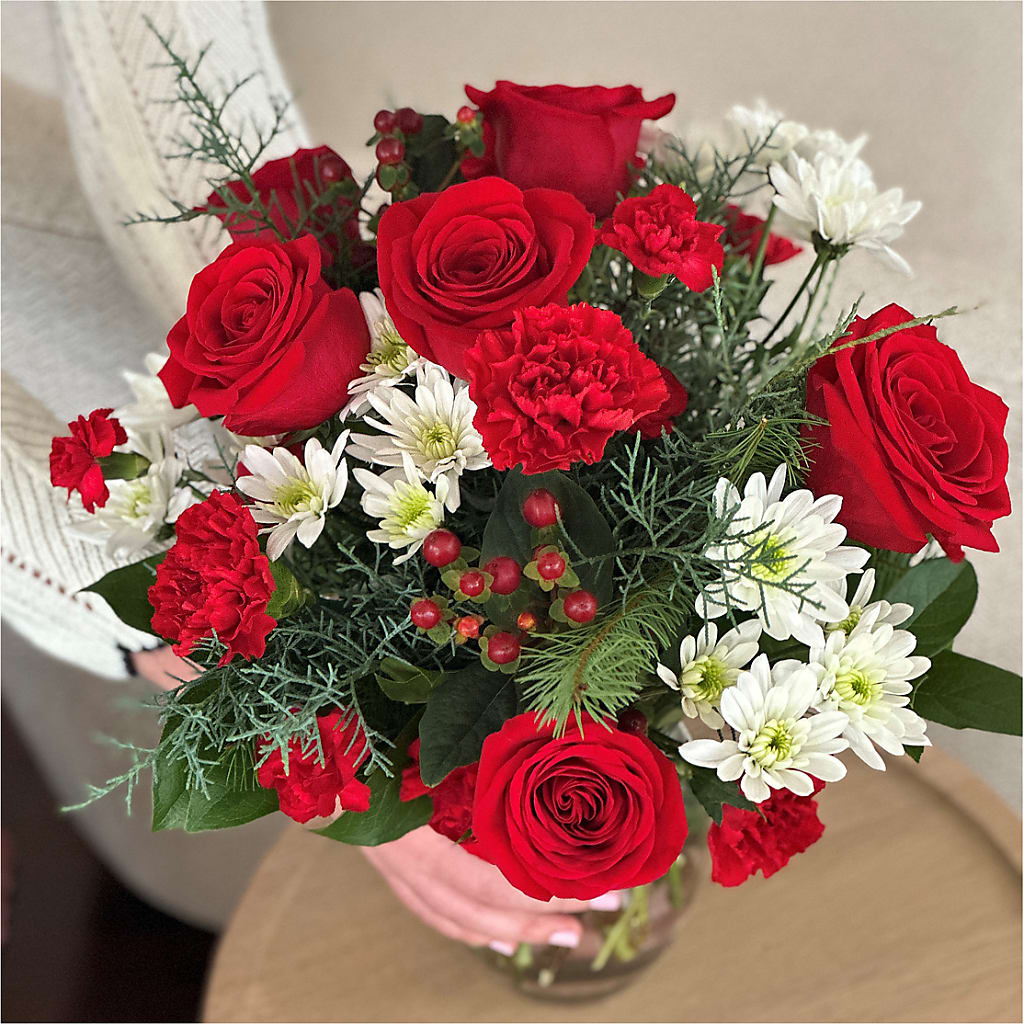 Seasonal Magic Bouquet – PAUL'S FLOWERS, Charlottetown PE