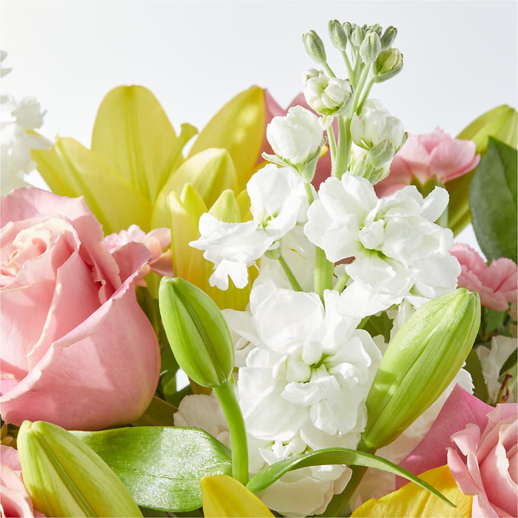 Garden Delight Bouquet – PAUL'S FLOWERS, Charlottetown PE