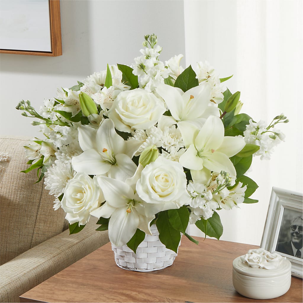 Peaceful Reflections Arrangement – PAUL'S FLOWERS, Charlottetown PE