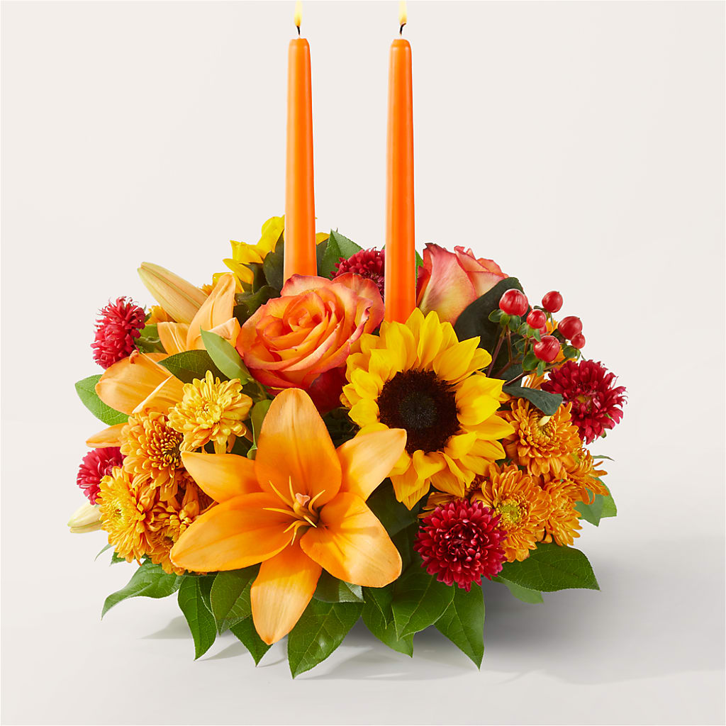 Grateful Centerpiece – PAUL'S FLOWERS, Charlottetown PE