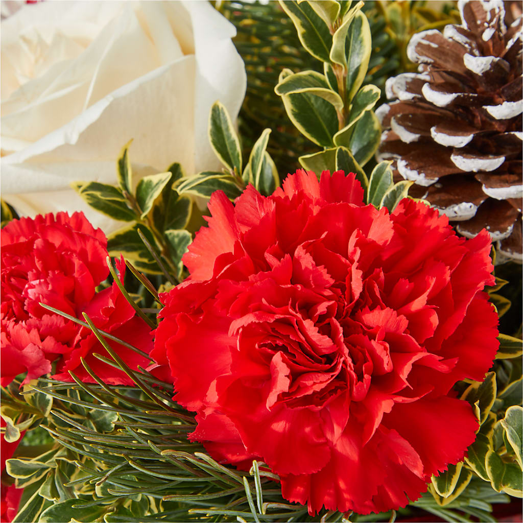 Christmas Market Bouquet – PAUL'S FLOWERS, Charlottetown PE