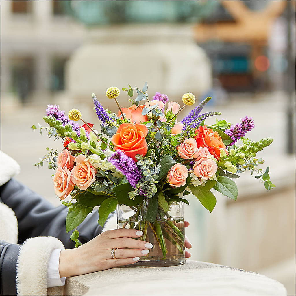 The Standout Bouquet – PAUL'S FLOWERS, Charlottetown PE