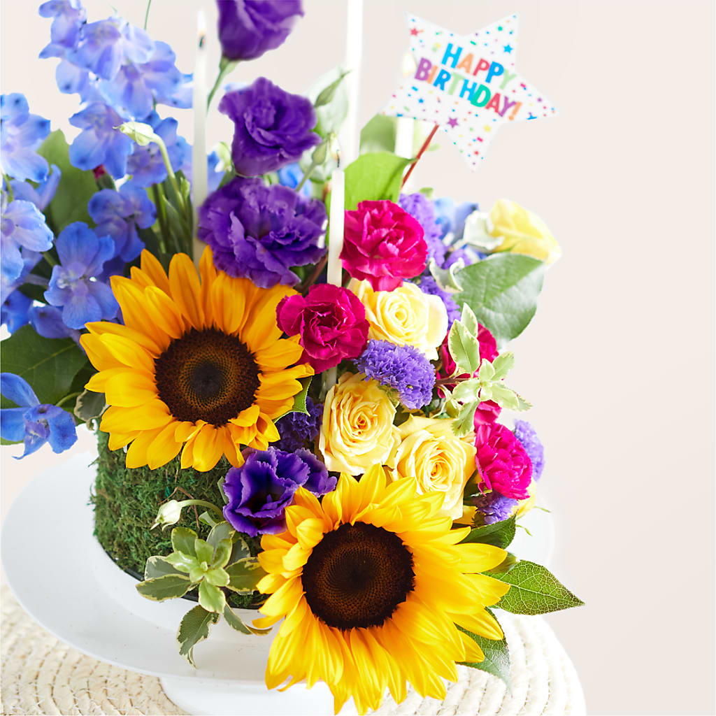Star of the Day Floral Cake – PAUL'S FLOWERS, Charlottetown PE