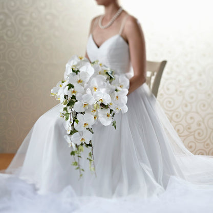 Classic White Bouquet – PAUL'S FLOWERS, Charlottetown PE