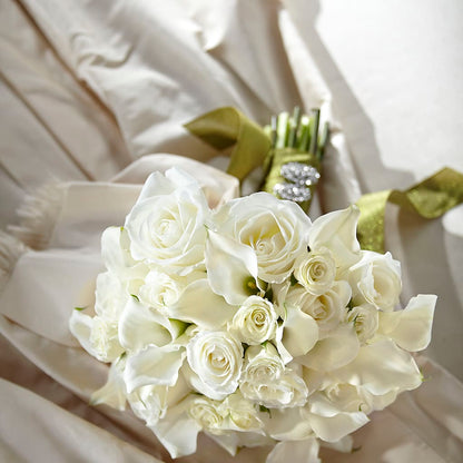 Serene Highness Bouquet – PAUL'S FLOWERS, Charlottetown PE